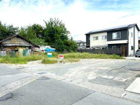 山梨県甲府市上石田2丁目