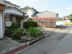 富山県富山市森若町