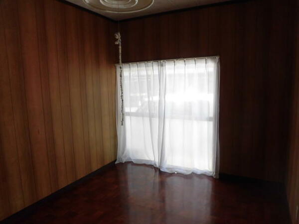 detached 茨城県北茨城市磯原町磯原５丁目

地図を見る