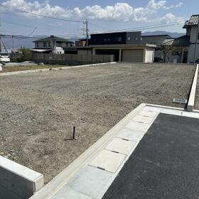 山梨県南アルプス市加賀美