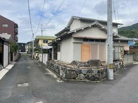愛媛県松山市畑寺３丁目