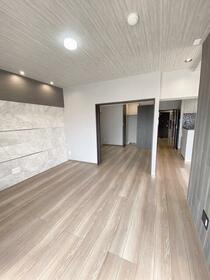 福岡県北九州市小倉北区東篠崎１丁目