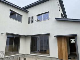 神奈川県横浜市青葉区荏田北１丁目