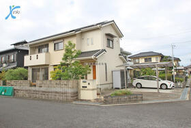 三重県名張市百合が丘東８番町