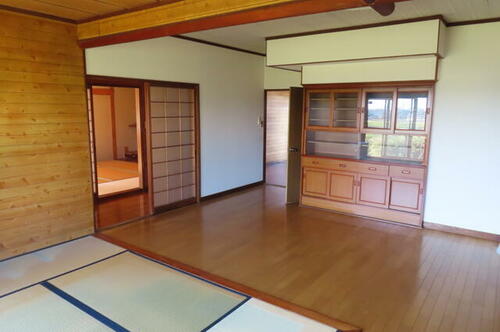 detached 青森県十和田市西十五番町