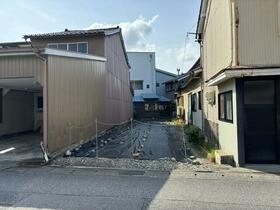 富山県富山市柳町３丁目