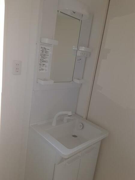 detached 埼玉県吉川市会野谷２丁目
地図を見る