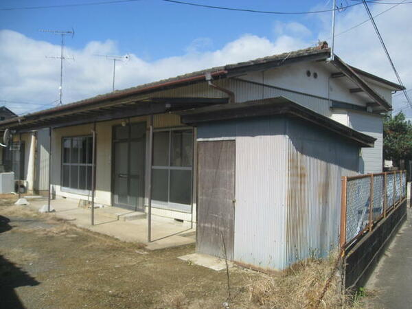 detached 福島県伊達市保原町字栄町

地図を見る