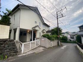 東京都町田市東玉川学園１丁目