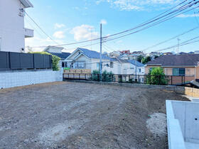 神奈川県横浜市港北区篠原東１丁目