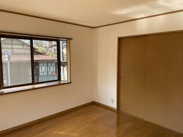 apartment 福島県田村郡三春町字新町
地図を見る