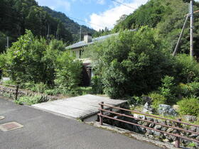 京都府南丹市美山町盛郷奥ノ谷