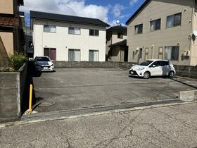 石川県金沢市糸田新町