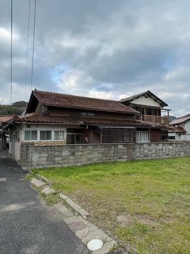 detached 島根県松江市鹿島町恵曇