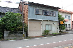 富山県高岡市二塚
