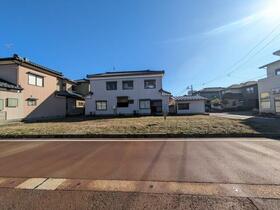 新潟県燕市吉田文京町