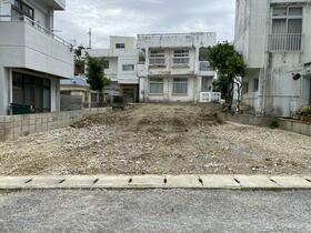 沖縄県那覇市楚辺１丁目