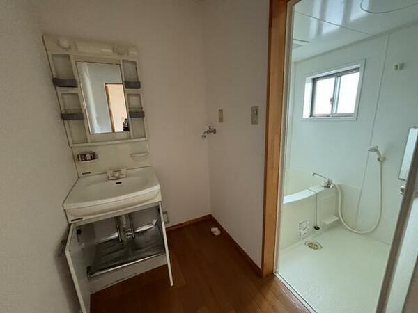 apartment 福島県相馬郡新地町大字福田字中里
物件地図