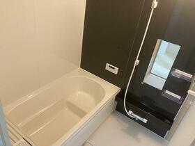 京都府京都市伏見区納所北城堀