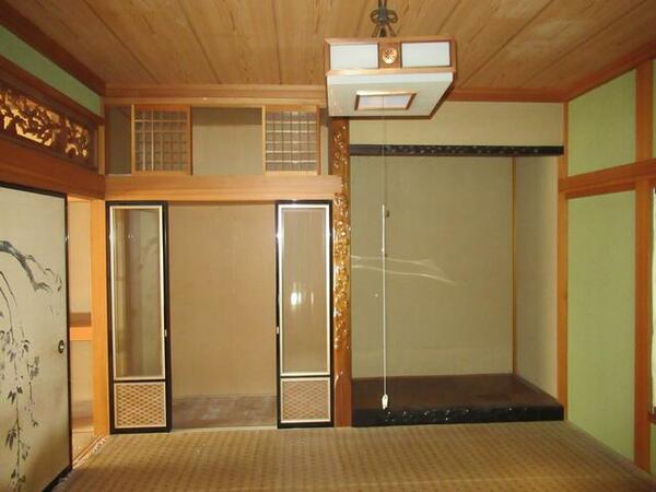 detached 秋田県秋田市広面字高田３２８番地１－Ａ