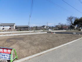 山梨県南アルプス市十日市場