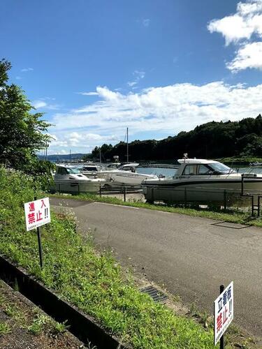 Land, 石川県 鳳珠郡穴水町