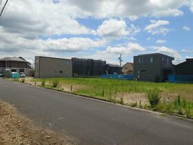 三重県伊賀市服部町３丁目