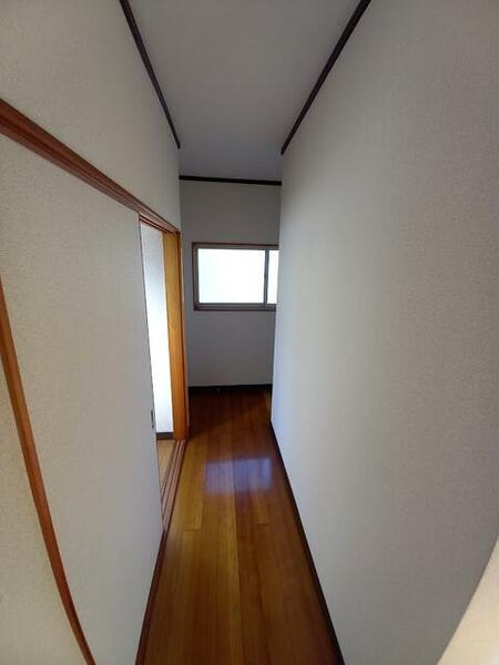 detached 茨城県古河市東諸川

地図を見る
