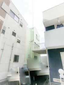 大阪府豊中市上津島３丁目