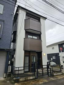 新潟県新潟市中央区南万代町