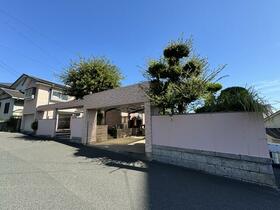 福岡県北九州市小倉南区沼緑町１丁目