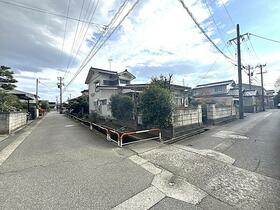 富山県富山市奥田町
