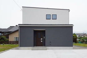 富山県富山市米田町２丁目