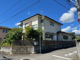 神奈川県秦野市弥生町