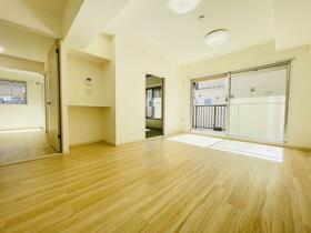 与野本町ローヤルコーポ