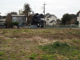 埼玉県上尾市大字瓦葺