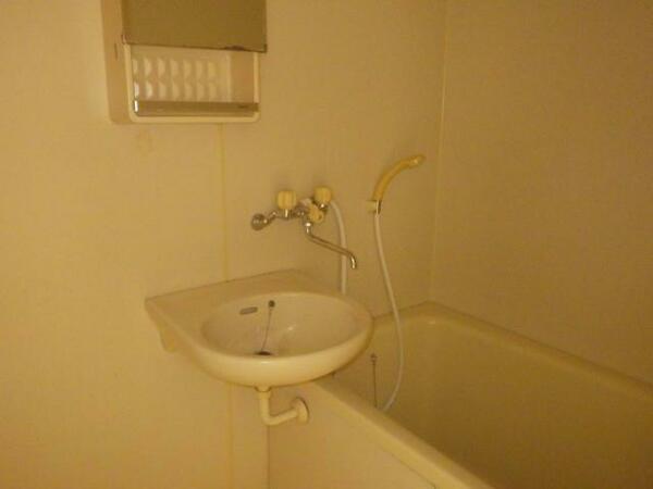 apartment 福島県南相馬市原町区錦町１丁目
地図を見る