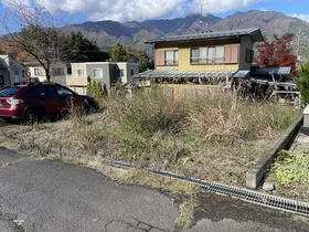 山梨県南都留郡西桂町倉見