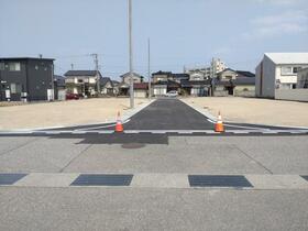 富山県高岡市木津南星町