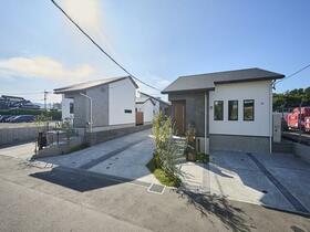 福岡県福津市西福間２丁目