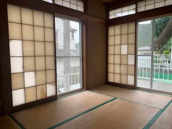 detached 埼玉県飯能市大字唐竹

地図を見る