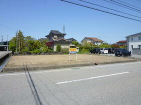 富山県高岡市石瀬