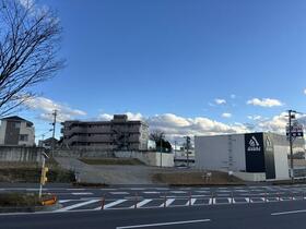 福島県郡山市富田東１丁目