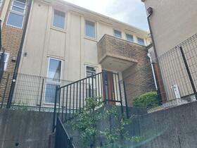 神奈川県秦野市今泉台１丁目