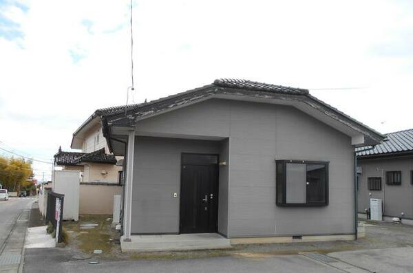 apartment 群馬県北群馬郡榛東村大字広馬場
広馬場の賃貸情報を見る
物件地図