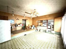 宮城県気仙沼市本吉町津谷松岡