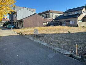 富山県富山市大泉東町１丁目