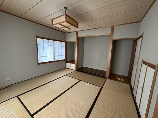 detached 岩手県花巻市石鳥谷町八幡第５地割

地図を見る