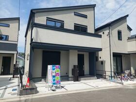 神奈川県横浜市栄区鍛冶ケ谷１丁目