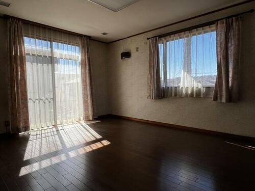 detached 静岡県裾野市佐野